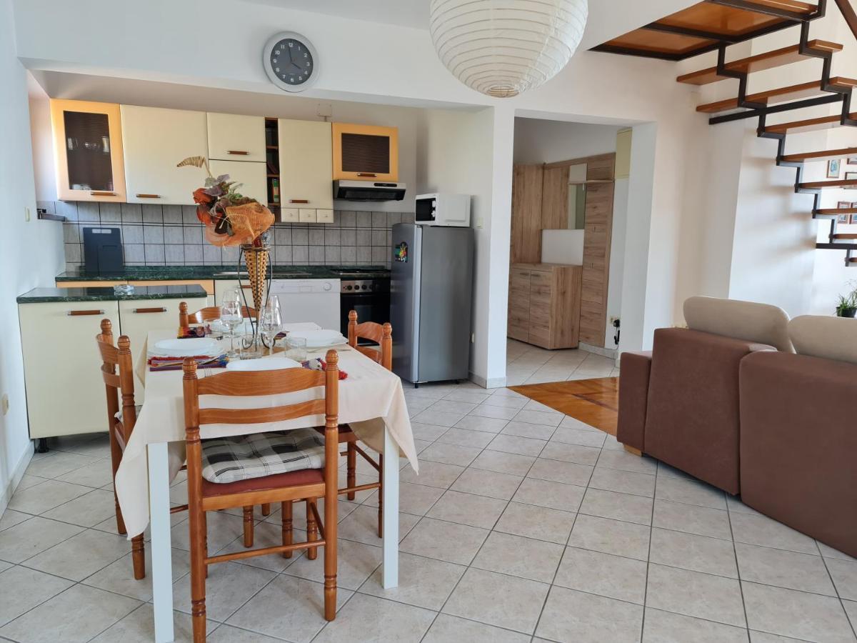 Apartments Lounger Crikvenica Kültér fotó