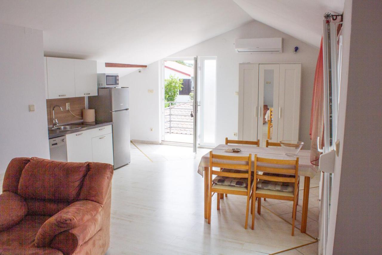 Apartments Lounger Crikvenica Kültér fotó