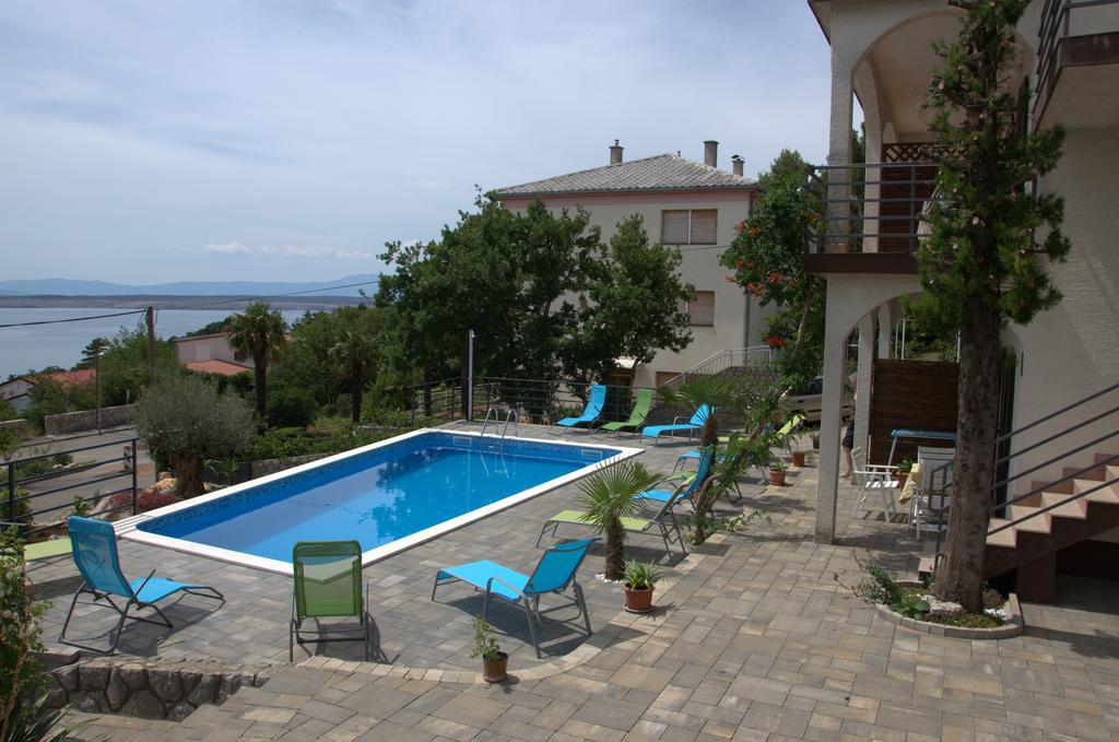 Apartments Lounger Crikvenica Szoba fotó